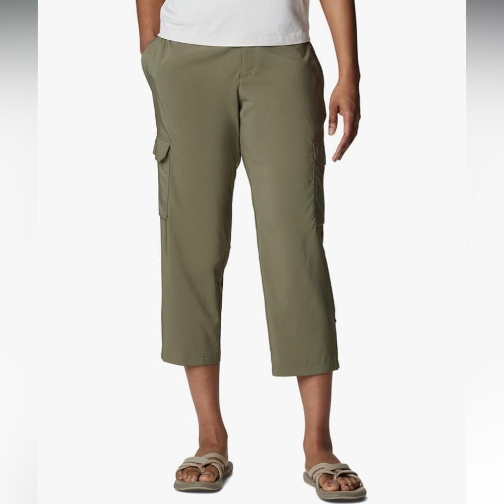 Columbia Women's Silver Ridge Utility Capri In Excellent Condition